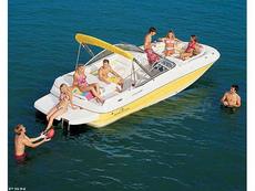 Bennington RL 211 I/O 2005 Boat specs