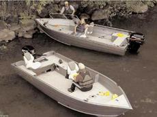 Crestliner Canadian 14 Tiller 2005 Boat specs