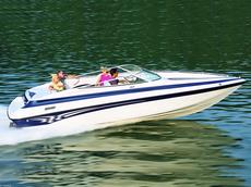 Crownline 266 BR 2005 Boat specs