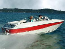 Four Winns 190 Horizon LE 2005 Boat specs