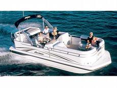 Hurricane Boats FunDeck  238 RE O/B 2005 Boat specs
