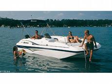 Hurricane Boats FunDeck GS 188 O/B 2005 Boat specs