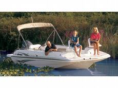 Hurricane Boats FunDeck GS 201 O/B 2005 Boat specs