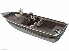 Monark Marine 1601 Signature (Side Console) 2005 Boat specs