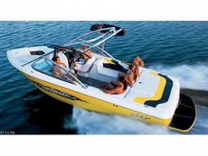 Moomba Mobius XLV 2005 Boat specs