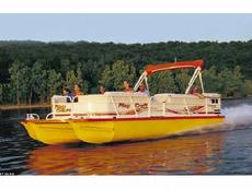 PlayCraft Powertoon Xtreme 2600 I/O 2005 Boat specs