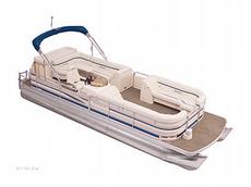 Sanpan SP 2500 RE 3-Gate I/O 2005 Boat specs
