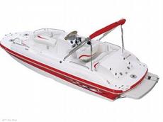 Smoker Craft Infinity 2040 I-O 2005 Boat specs