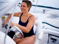 Smoker Craft Infinity 2280 I-O 2005 Boat specs