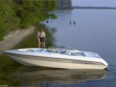 Stingray 230LX 2005 Boat specs