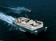 Sweetwater 2423 SC I/O 2005 Boat specs