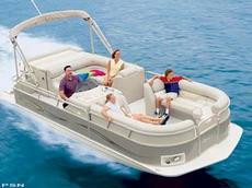 Sylvan 1900 Space Deck F 2005 Boat specs