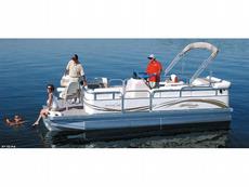Triton Boats 200 FS Gold 2005 Boat specs