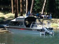 Weldcraft Marine Select  24 2005 Boat specs