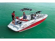Yamaha AR230 2005 Boat specs