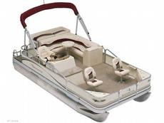 Bennington 1850 FS 2006 Boat specs