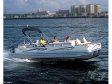 Bennington 2575 RFi 2006 Boat specs