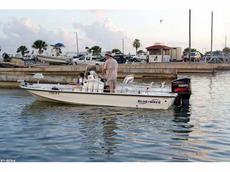 Blue Wave 220 Deluxe Pro 2006 Boat specs