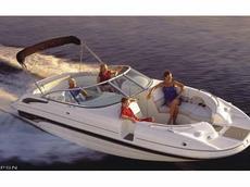 Bryant 236  2006 Boat specs