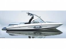 Centurion Enzo SV 230 2006 Boat specs