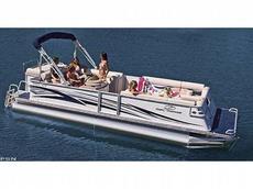Crest Crest III Classic 25 2006 Boat specs
