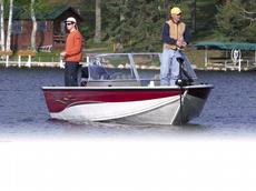 Crestliner Mirage 1800 2006 Boat specs