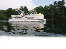 Crestliner Sport LX 2285 2006 Boat specs