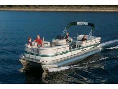Fisher Freedom 241 DLX 2006 Boat specs