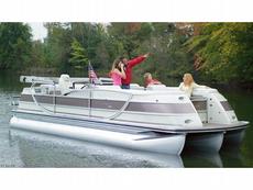 Harris Flotebote Crowne 230 I/O 2006 Boat specs