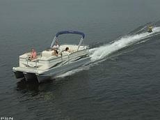 Manitou Pontoons 22 Oasis - 8 Foot 6 Inch Wide 2006 Boat specs