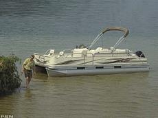 Manitou Pontoons 22 Osprey - 8 Foot Wide 2006 Boat specs