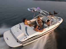 Maxum 1900SR3 Sport Boat 2006 Boat specs