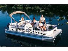 Parti Kraft Commander PK2186 F-4 Gate 2006 Boat specs