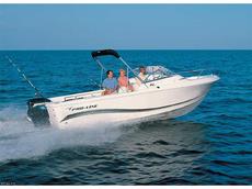 Pro-Line 23 DC 2006 Boat specs