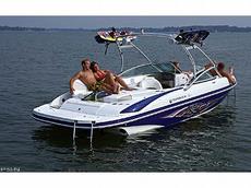 Rinker 226 Captiva R1 2006 Boat specs