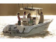 Seaswirl 2301 Center Console O/B 2006 Boat specs