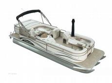 Starcraft Marine Majestic 256 RE CR 2006 Boat specs
