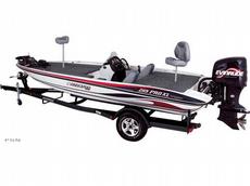 Stratos Nixon Pro XL 2006 Boat specs
