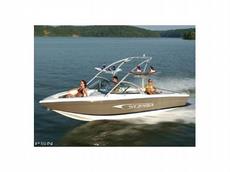 Supra Launch 21 2006 Boat specs