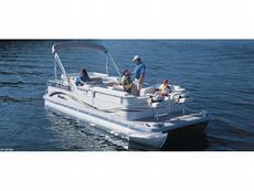 Triton Boats 220 FS Gold 2006 Boat specs