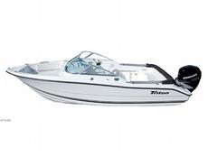 Triton Boats 225 DC 2006 Boat specs