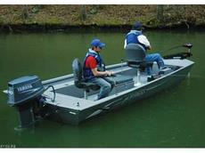 Xpress HD16PF 2006 Boat specs