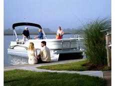 Bennington 2575 RL 2007 Boat specs
