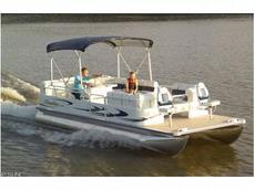 Bentley 240 Fish 2007 Boat specs