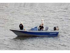 Blue Wave Multi-Species 57 2007 Boat specs