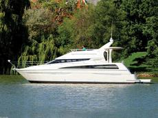 Carver Yachts 43 Motor Yacht 2007 Boat specs