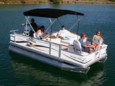 Crest Pro Angler 18 2007 Boat specs