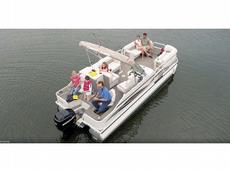 Crestliner LSi Angler 2285 2007 Boat specs