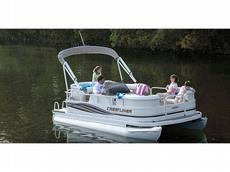 Crestliner Sport Classic 1685 2007 Boat specs