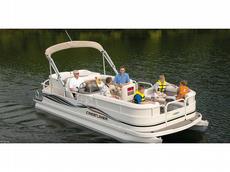Crestliner Sport LX 2285 / 27 Inch Tubes 2007 Boat specs